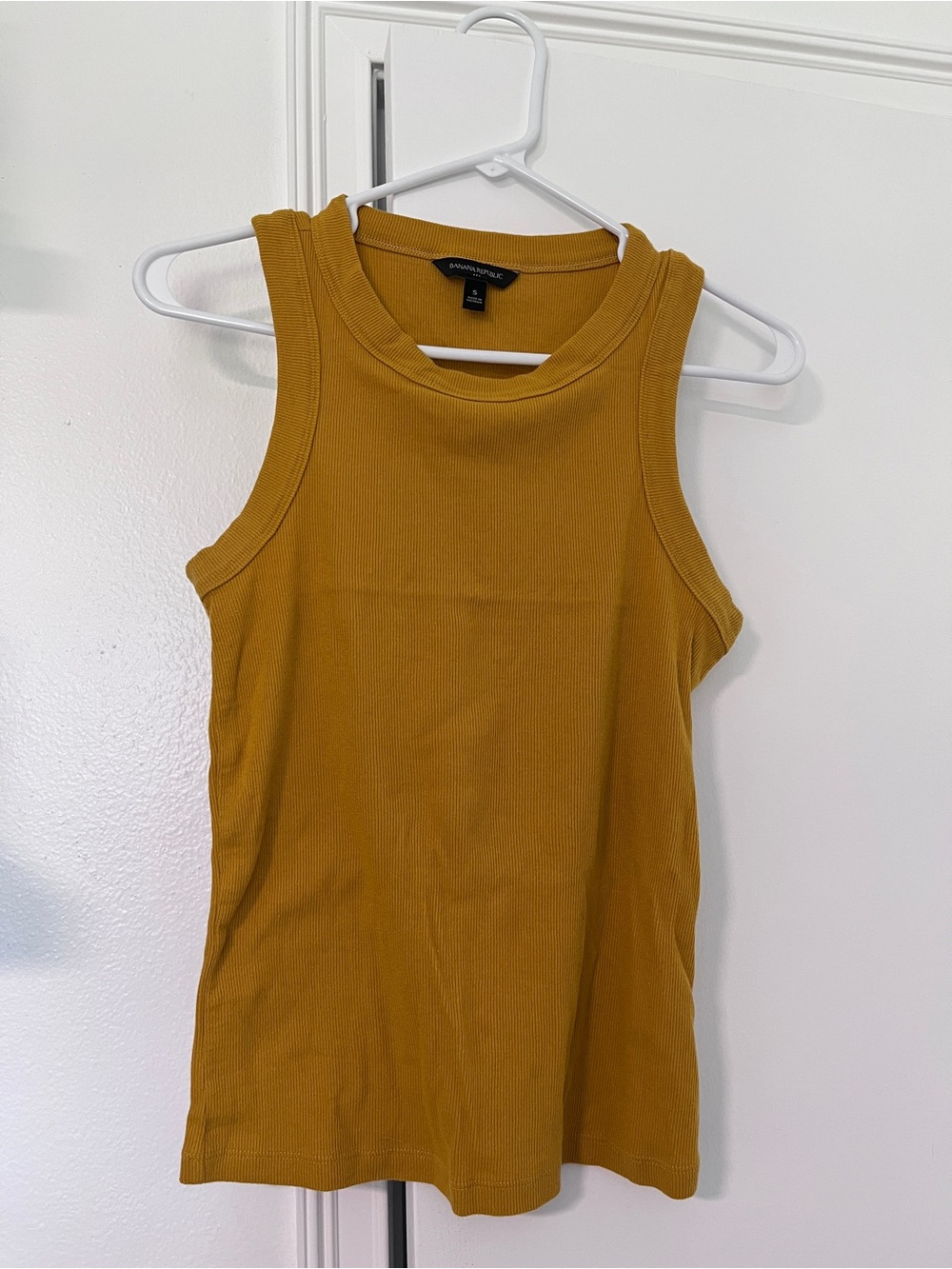 Banana Republic Mustard Ribbed Tank Top - Women